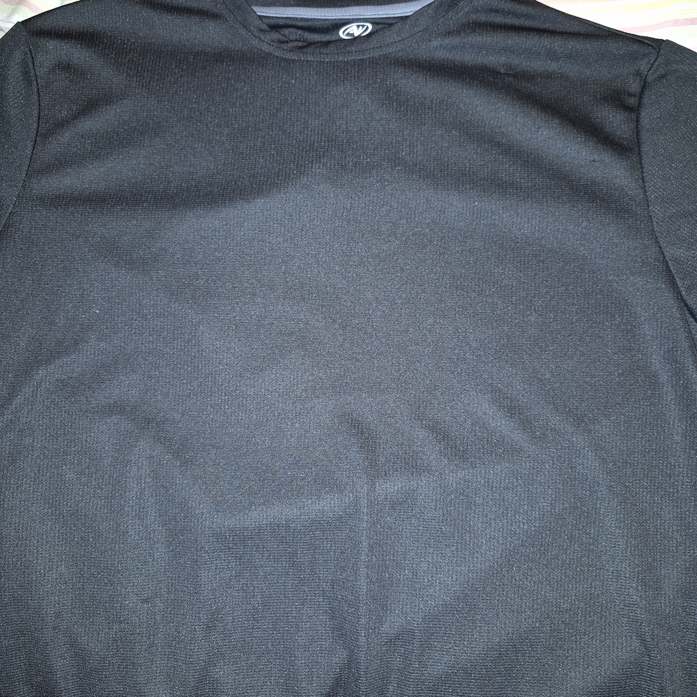 Athletic Works Black Short Sleeve Crew Neck Tee
